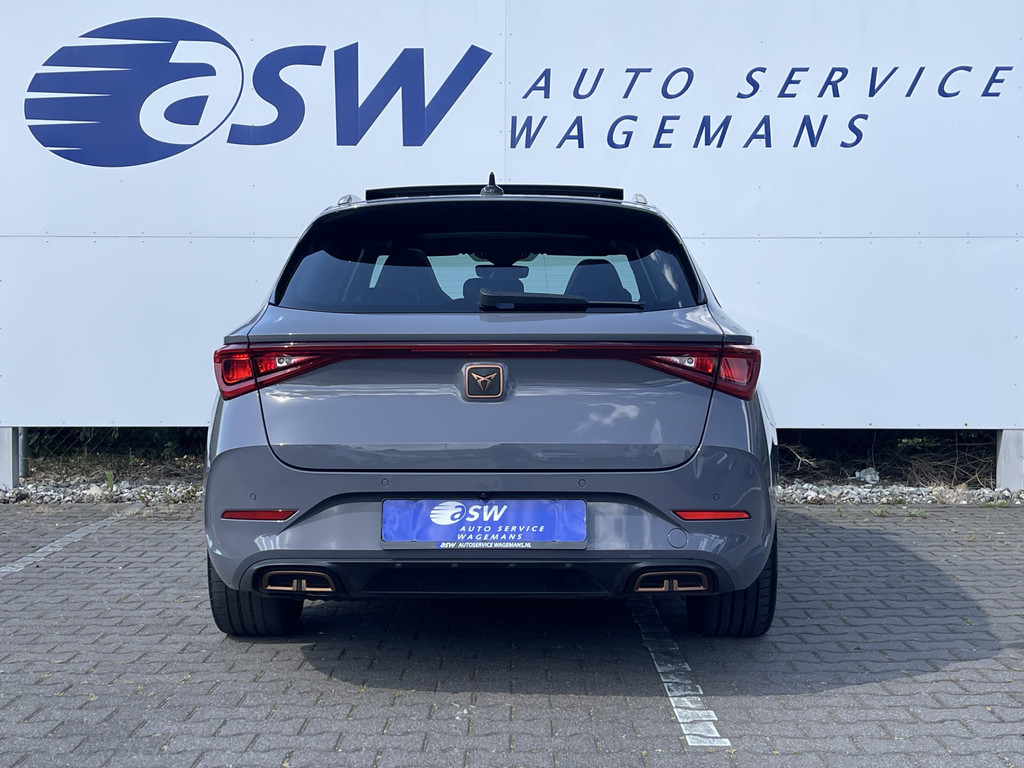 44997593-6.jpg