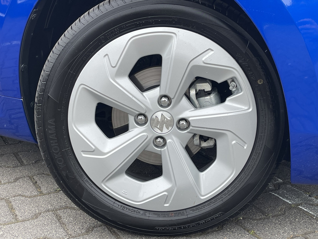 45917518-7.jpg
