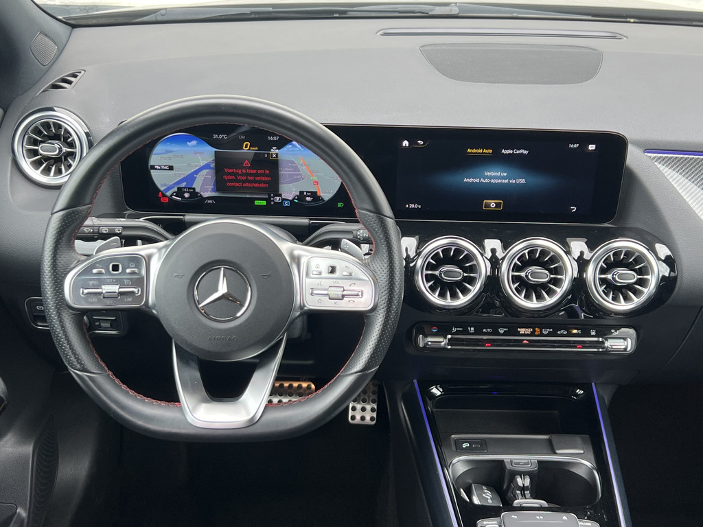 46218141-10.jpg