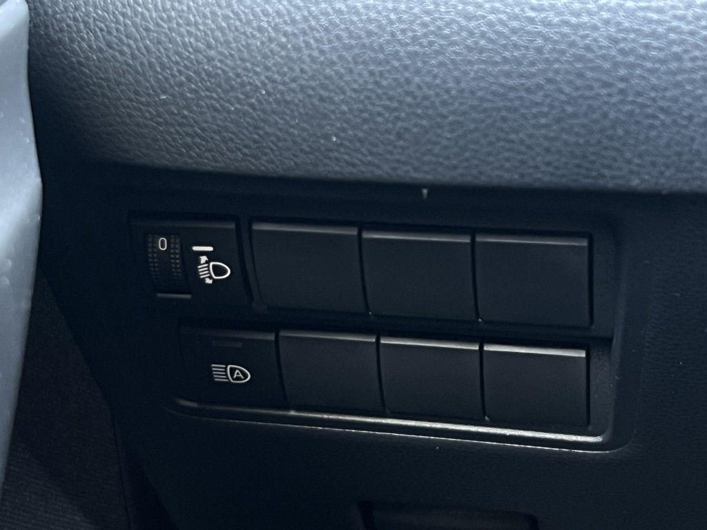 46283627-7.jpg