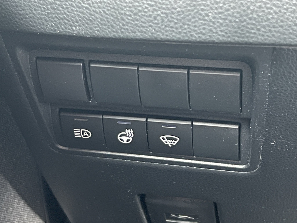 46706079-9.jpg