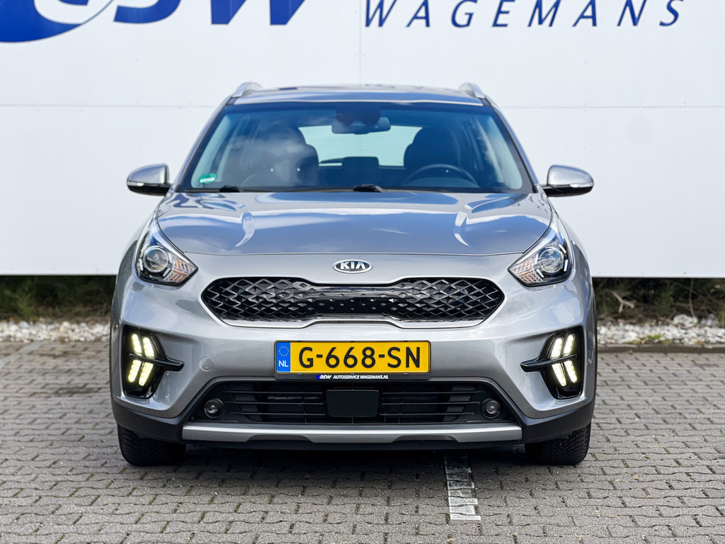 47562122-4.jpg